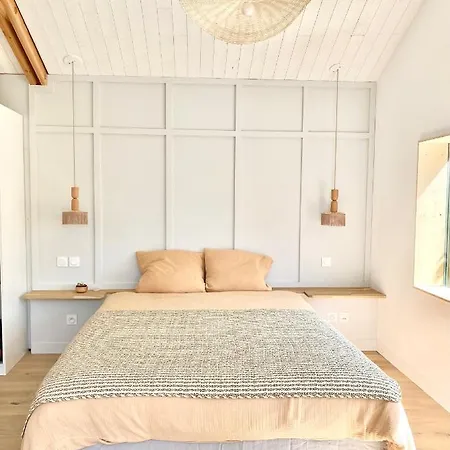 Feriehus Maison Familiale: Plages, Vieux Port Et Ile De Re La Rochelle (Charente-Maritime)